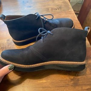 Black womens Clark boots.